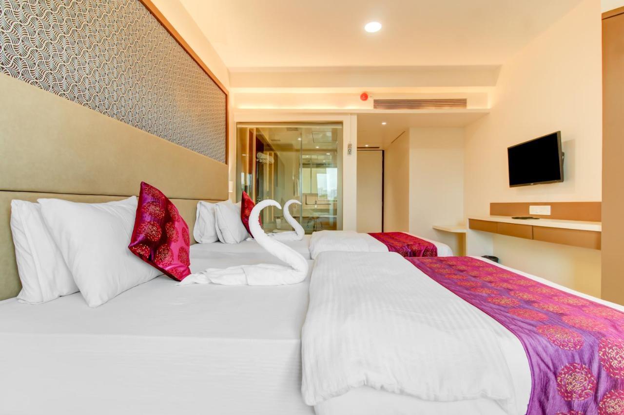 Grand Mookambika Otel Navi Mumbai Dış mekan fotoğraf