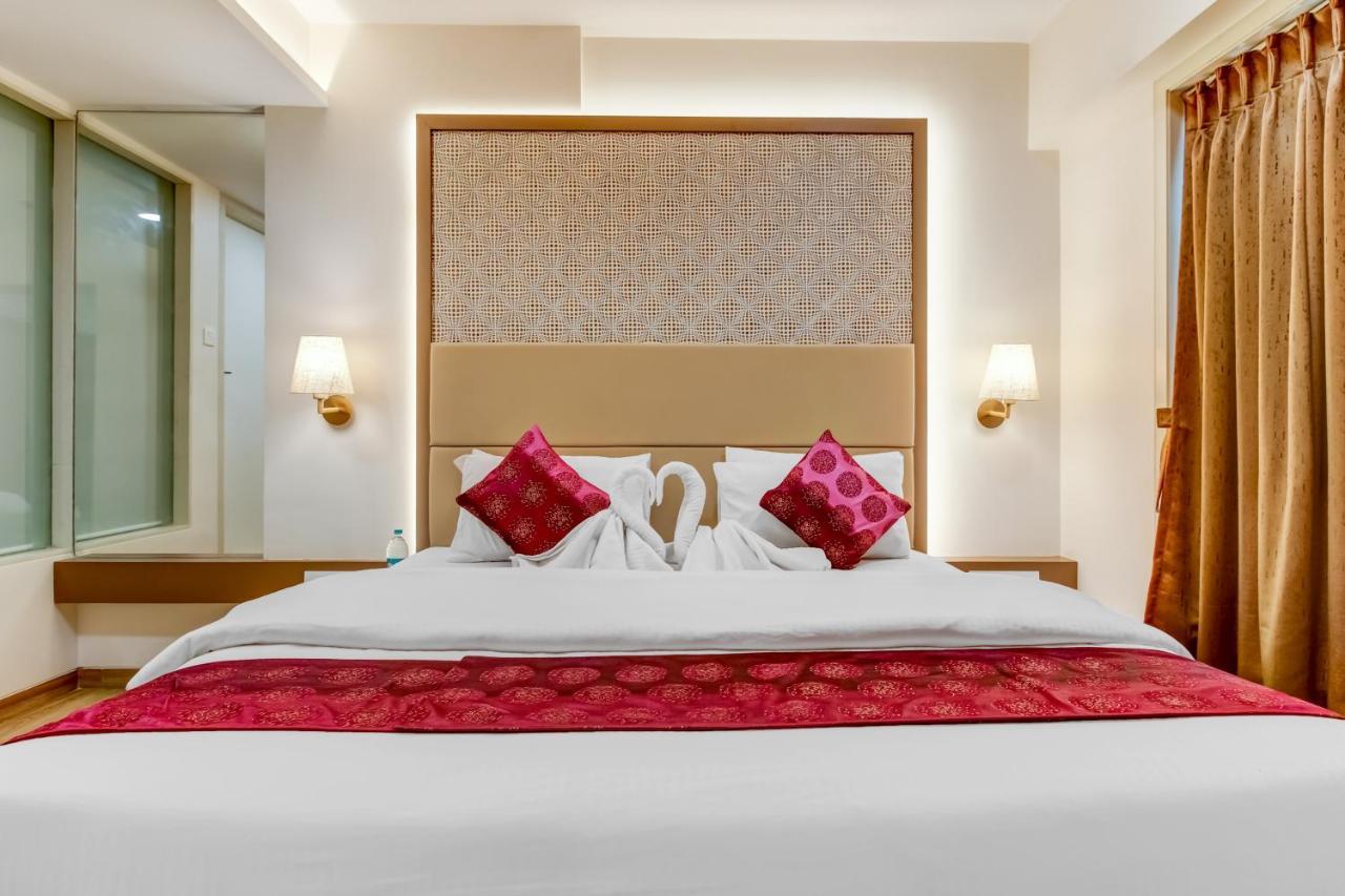 Grand Mookambika Otel Navi Mumbai Dış mekan fotoğraf
