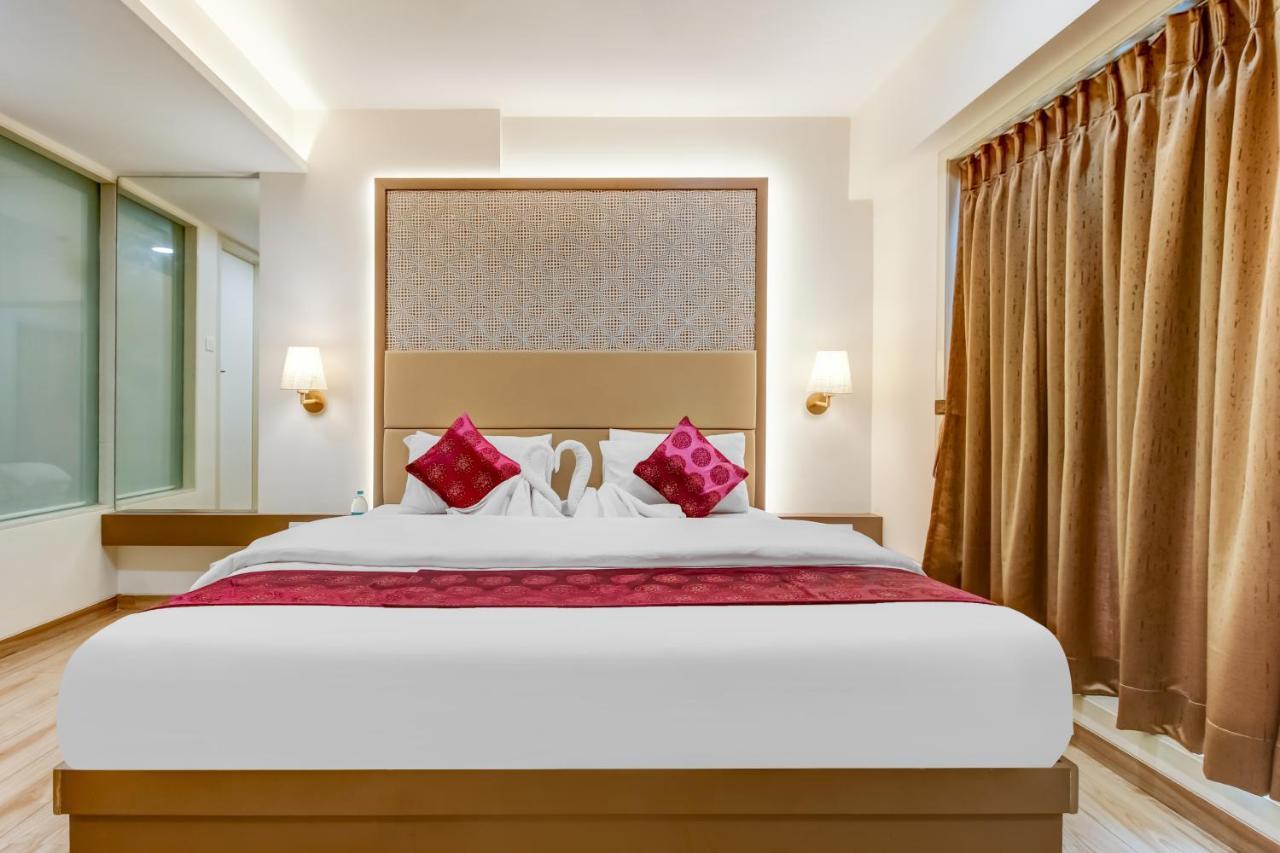 Grand Mookambika Otel Navi Mumbai Dış mekan fotoğraf