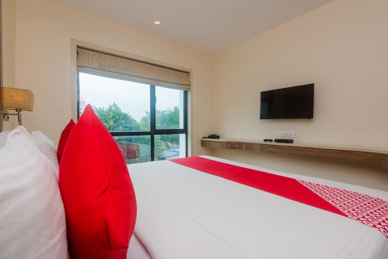 Grand Mookambika Otel Navi Mumbai Dış mekan fotoğraf